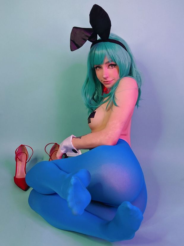 cute cosplayer