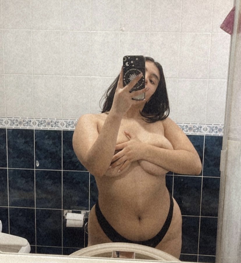 Laura Cab