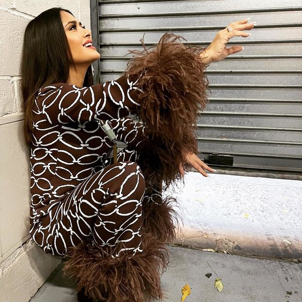 Sexy Salma being creative.