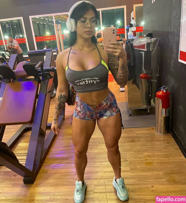 Jully Oliveira / jujuoliveira / jullyoliveira_oficial