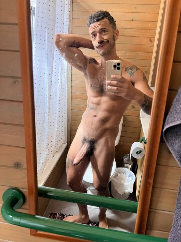 OLLIE KELEV