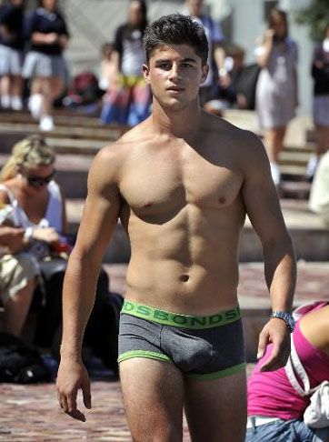Nick Bracks