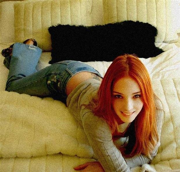 Cute non nude amateur redhead