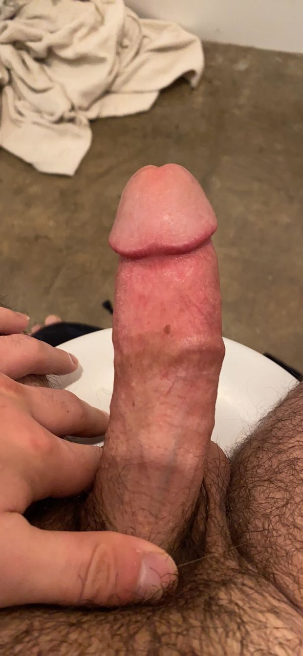 mommy demands pictures of her cock. She owns me