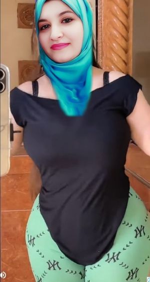 Curvy milf hot hijabi bitch