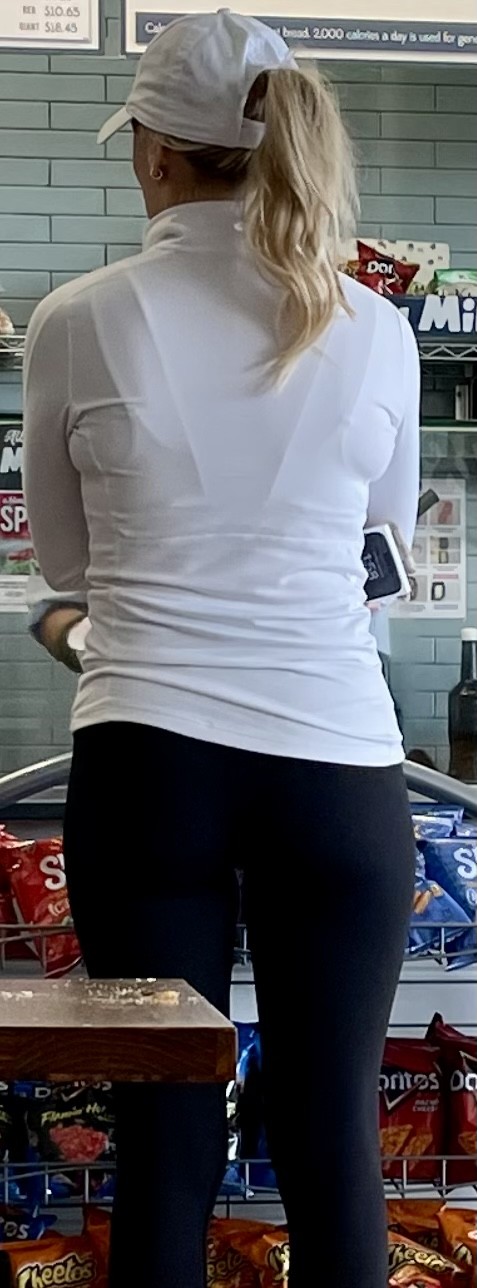 Fine asses out and about