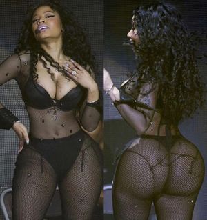 Nicki's huge ass