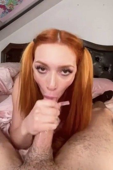 Lacey Laid