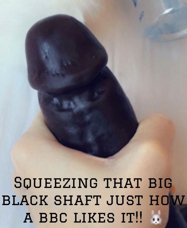 Squeezing that big black shaft just how a BBC likes it!