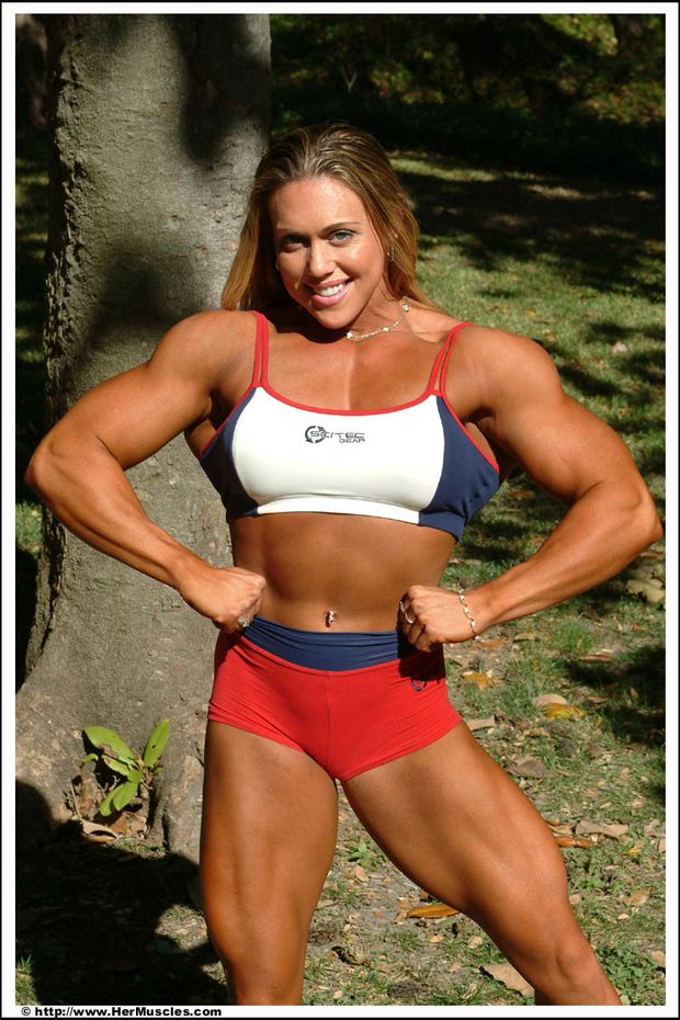 What a killer muscle body on Collette flexing
