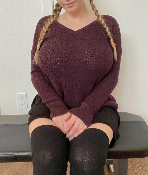 Stunning blessed amateur angelicfuckdool 2/8