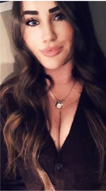 big tits on this hottie
