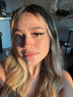 qui est partant pour l'embrasser ?