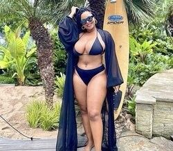Jessica Mkhize looking sexy in her Black bikini