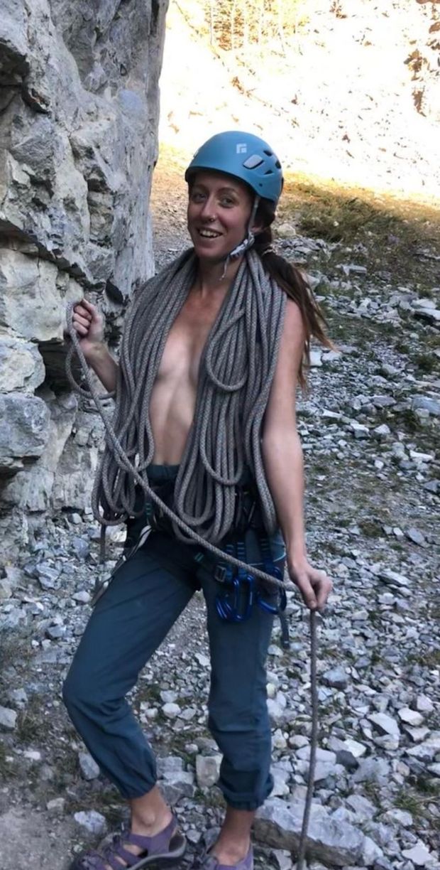 Topless under gear
