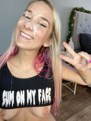 More, more cum on my face