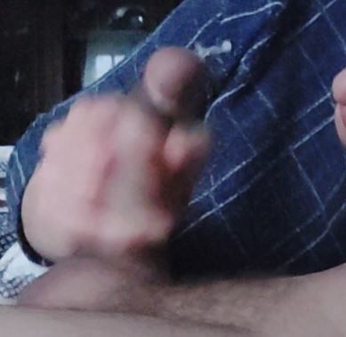 Here it cums