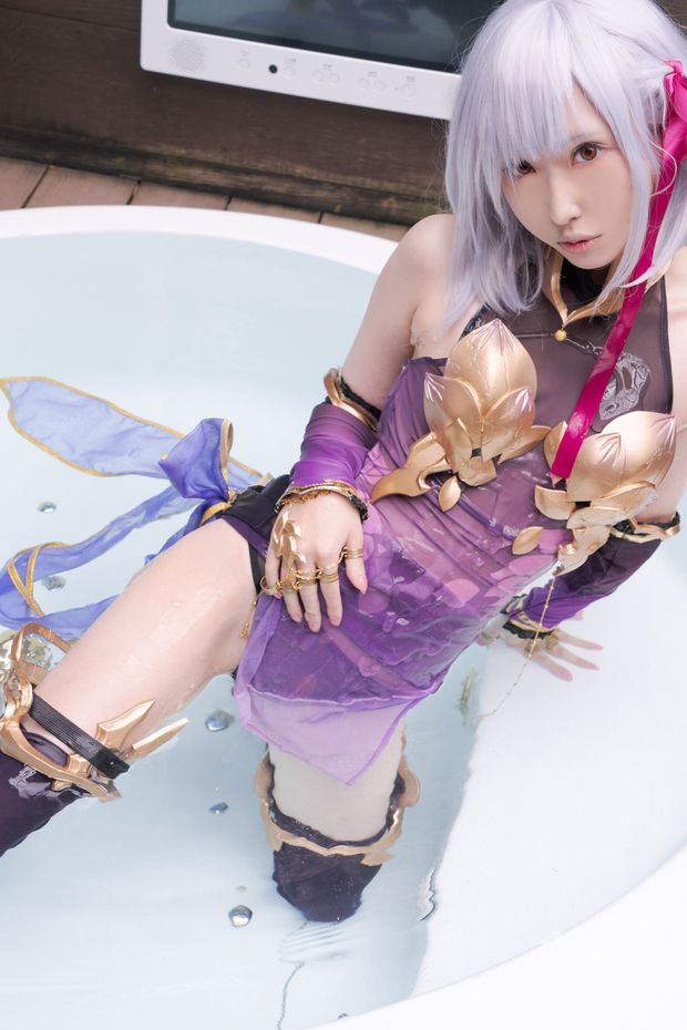 Miri Minazuki cosplay