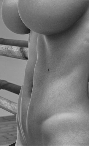 Fitness women love being nude❤️