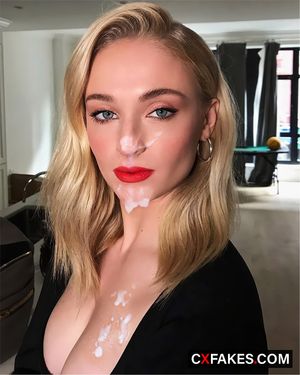 Sophie Turner Cumshot