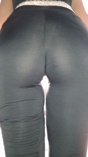 Terrible culo de una puta de 18 años