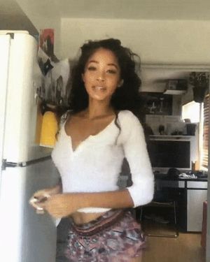 Tai'Aysha looking adorable while dancing