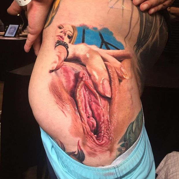 Tattoo of a pussy