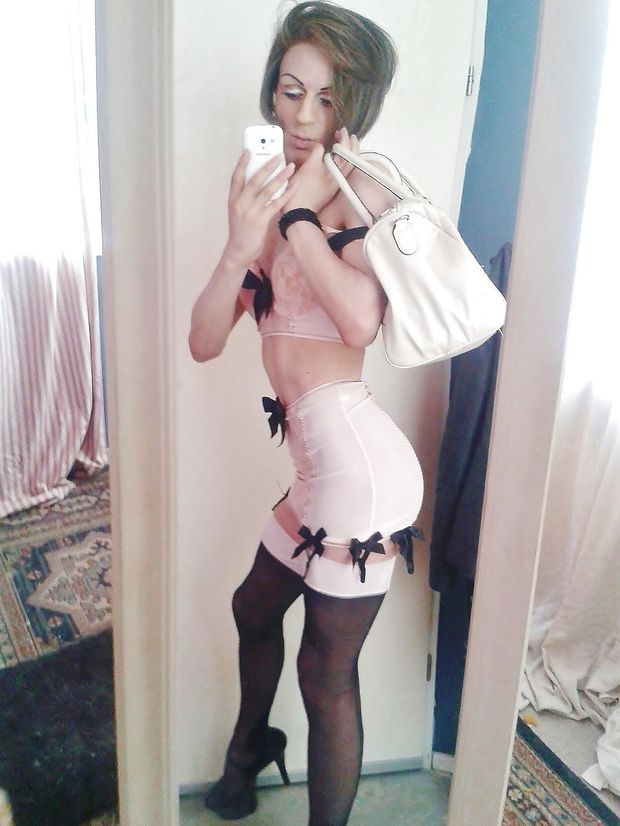 Proper behavior of a White sissy