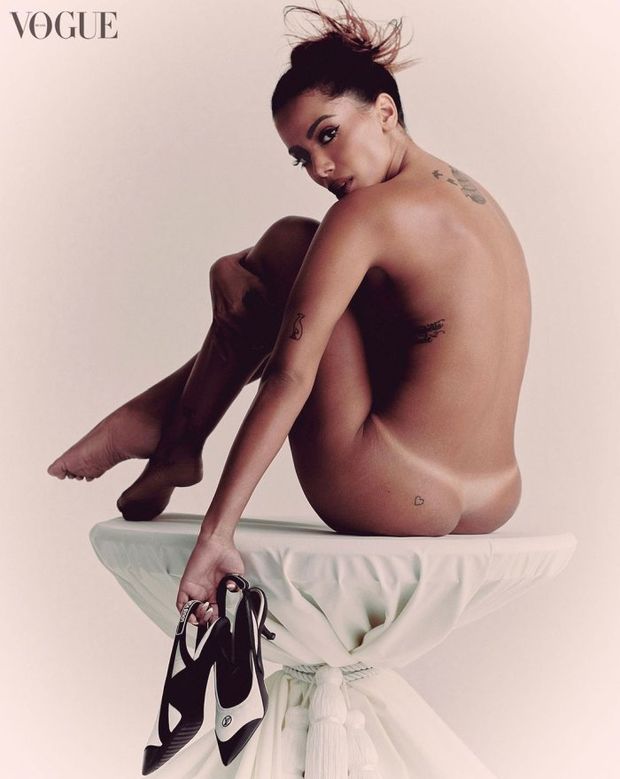 Anitta posing naked for magazine shoot