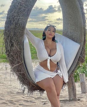 Katelyn Sade on Holiday