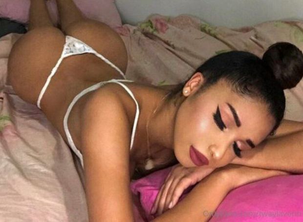 Sexy Brazilian gurl