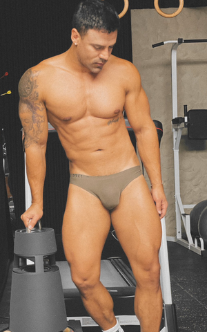 This guy is so fuckin hot