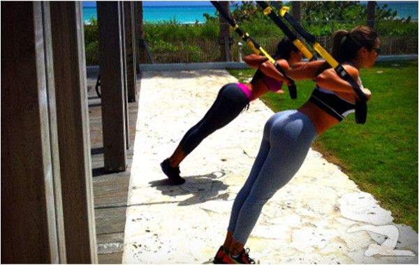 yoga pants are a national treasure