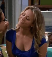 Kaley Cuoco 021