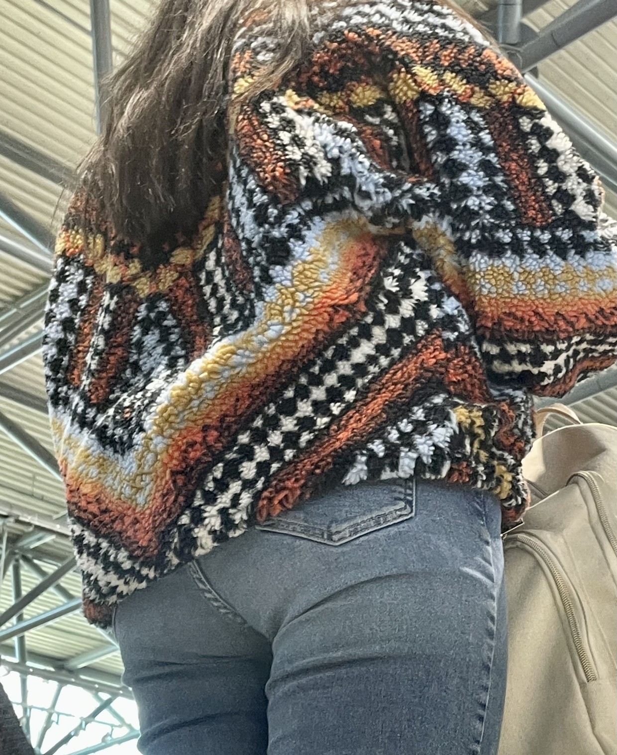 Fine asses out and about