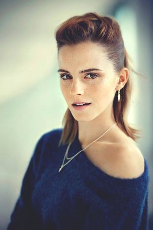 Emma Watson bare shoulder