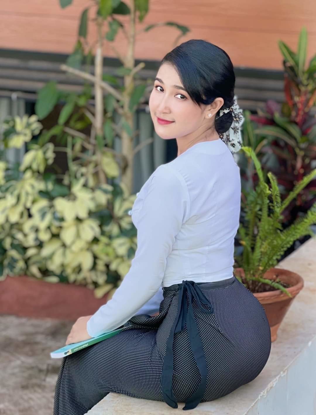 Myanmargirl