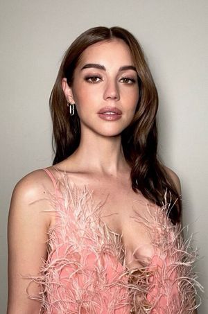 Adelaide Kane