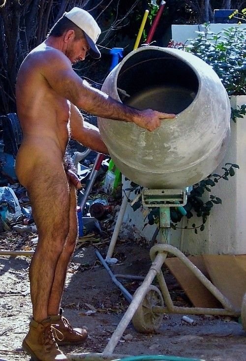 GIORGIOS AT WORK