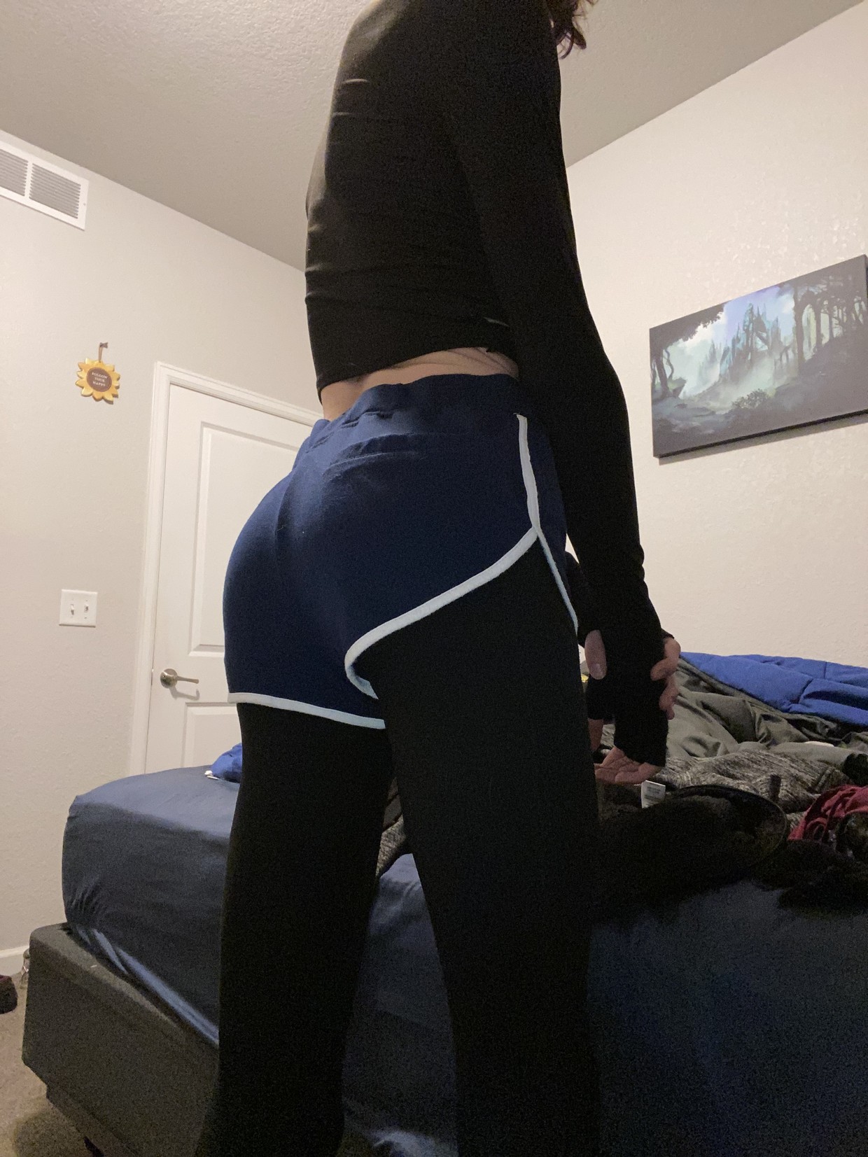 My ass is poppin in these shorts!