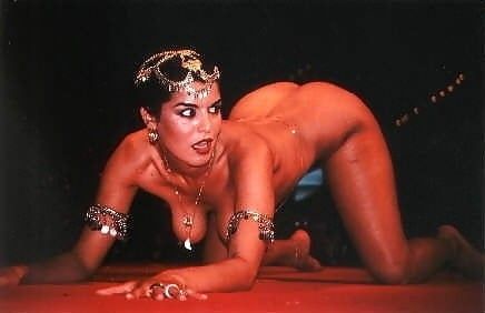 Mmmm shes ready!