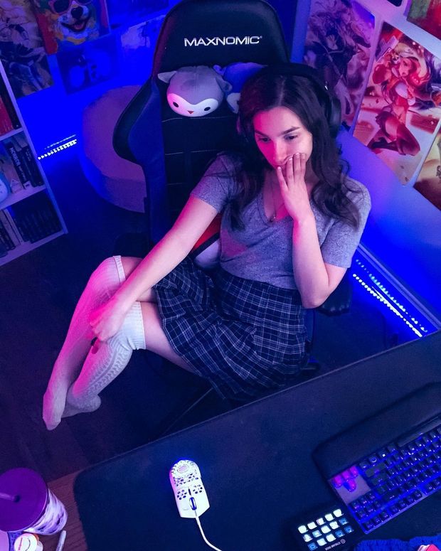 Sexy Callie 4 Skirt Knee high Socks