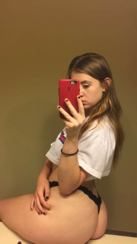 Sexy blond with amazing ass