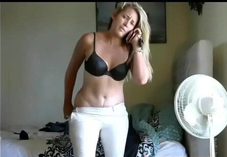 sugarbabylola trying on clothes