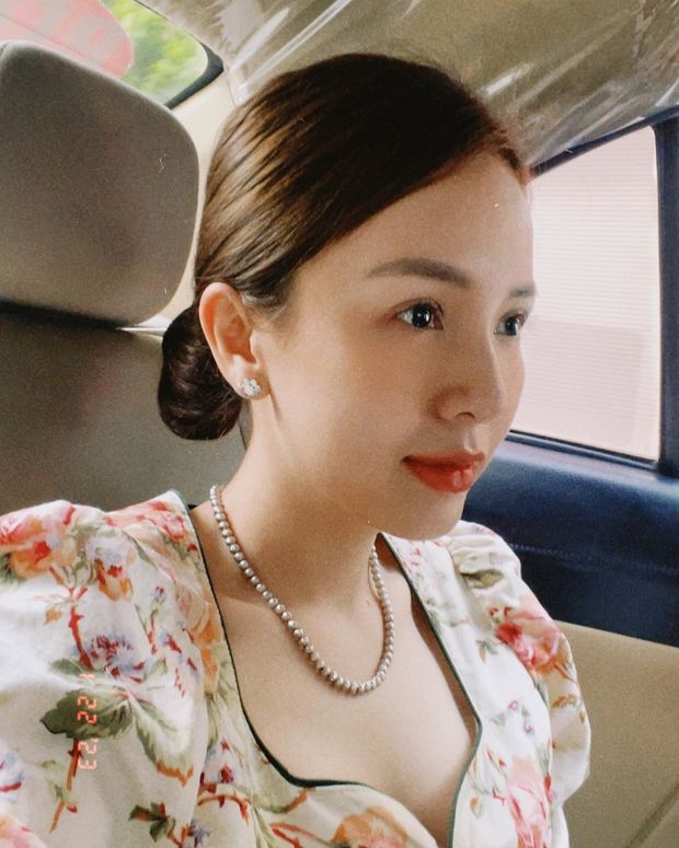 Asian Vietnamese Selfie - Kiều Max