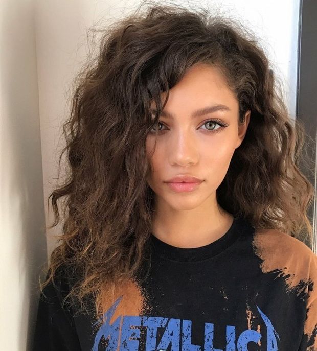 Curly hair