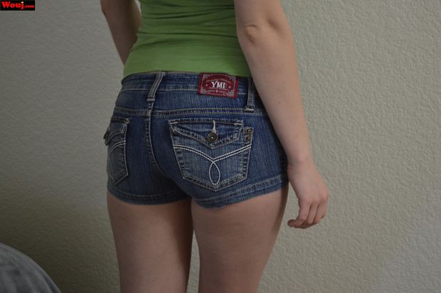 Naughty GF: Casual Ass (Shorts)