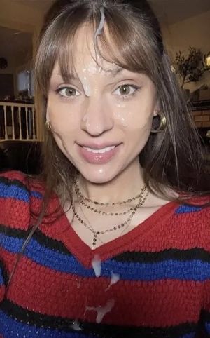 Big brown eyes facialized