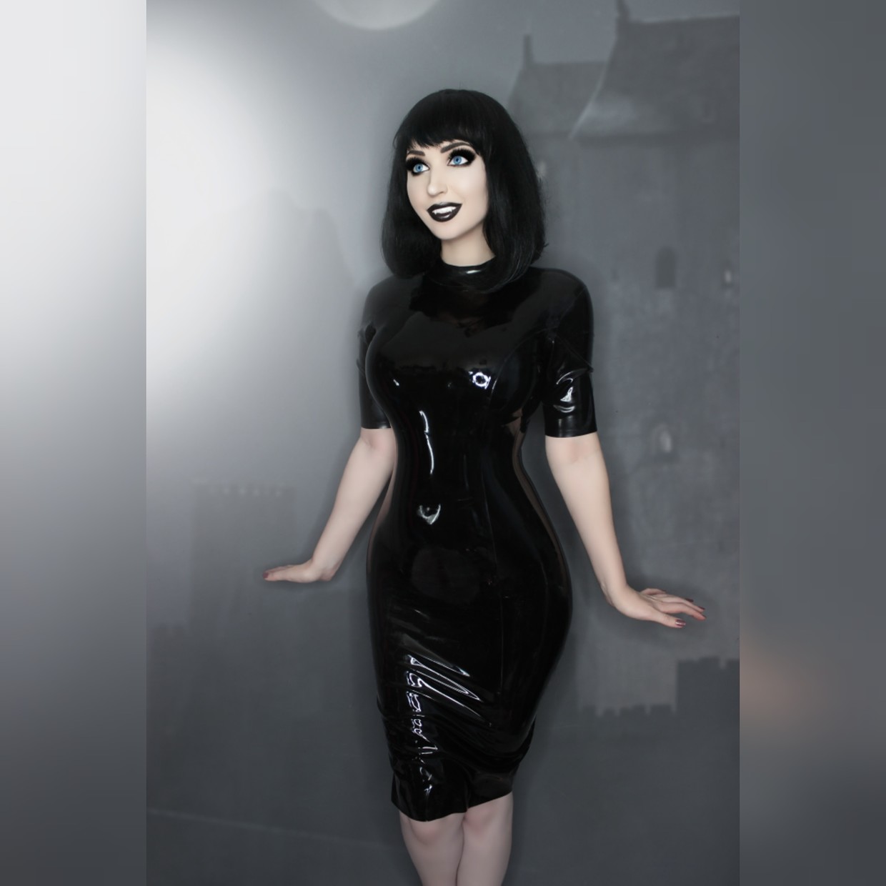 Ivy Tenebrae
