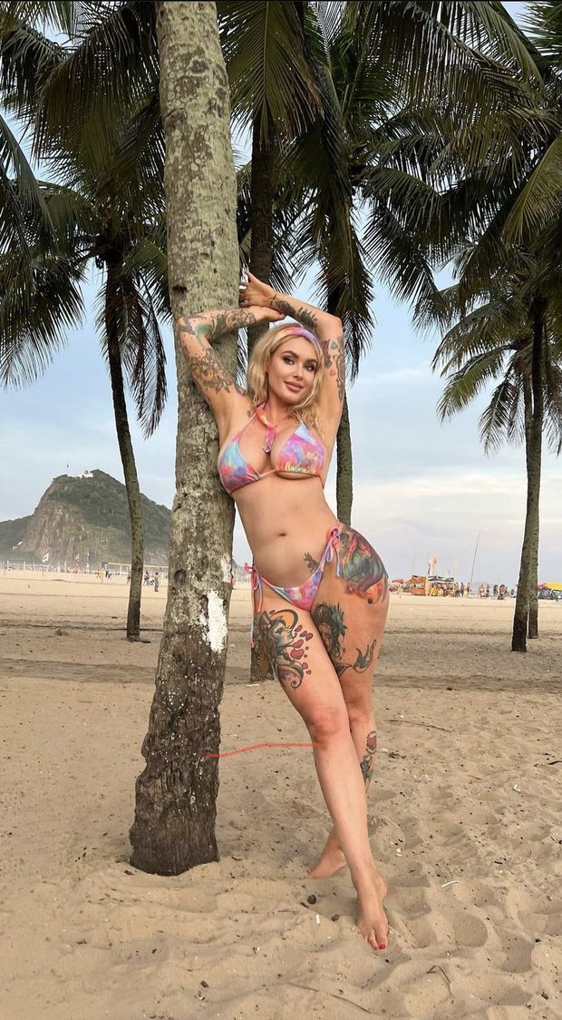 Gorgeous Tattoo Model